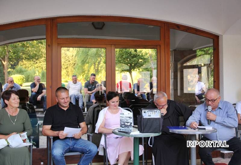 Foto: Predstavljena knjiga "Moja Rama u mom stihu“ autora Ivana Filipovića
