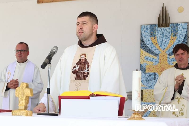 Foto: U Rumbocima poslavljen sv. Franjo Asiški, patron župe