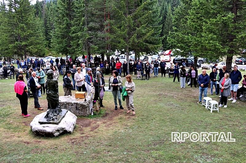 Foto: Na Kedžari misa za duvandžije i sve poginule na Vran planini
