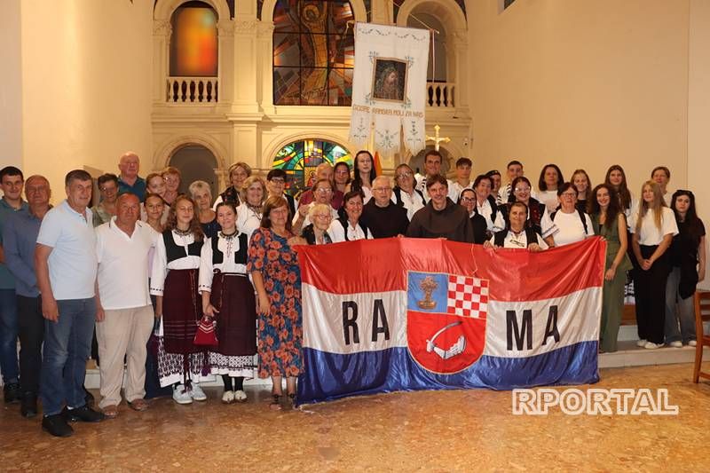 Foto: Ramsko hodoča&scaron;će u Sinj - čuvanje tradicije i veza između Rame i Sinja