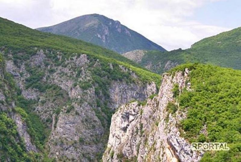 Eko udruga "Volujak - Dobro polje" - Izgradnja MHE Volujak je štetna i nepotrebna i nije javni interes