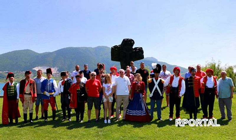 Foto: Hrvatske povijesne postrojbe u posjetu Rami