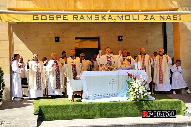 Foto: Blagdan Male Gospe na Šćitu