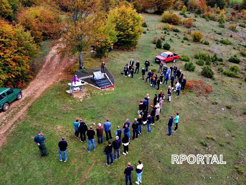 Foto: Služena Misa za pobijene stanovnike Maglica