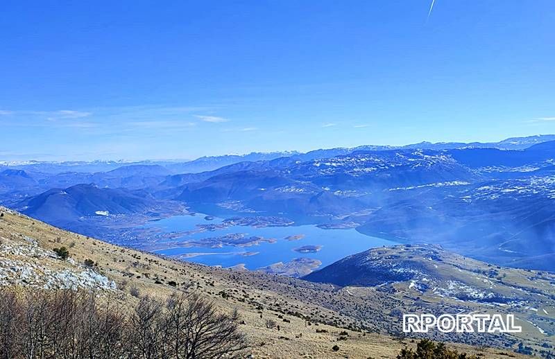 Foto: Zimski uspon na najviši vrh Raduše