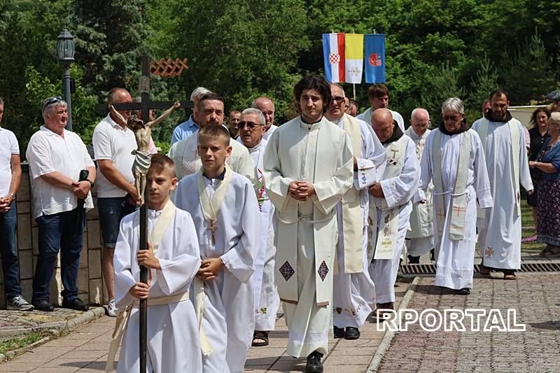 Foto: Proslava patrona župe Uzdol