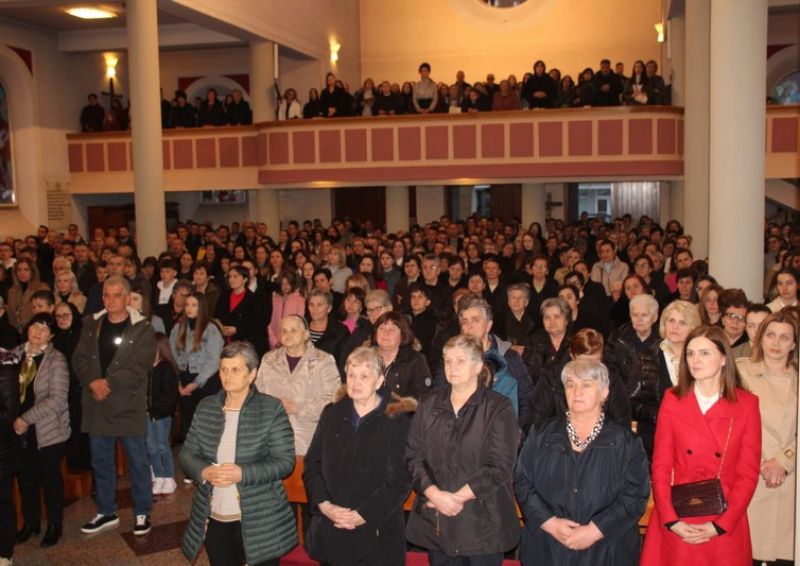 Foto: Veliki četvrtak u župi Prozor