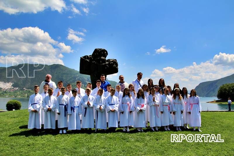 Prva pričest u župi Rama Šćit