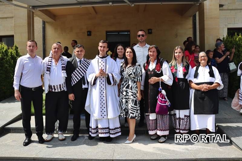 Foto: Gospojina i Mlada misa fra Mile Beljo na Šćitu