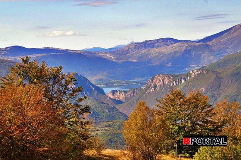 &quot;Otvoreni“ geološki profil u kompozitnoj dolini Rame